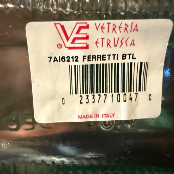 2 Vintage Bottles with Pewter - Picture 6 of 6